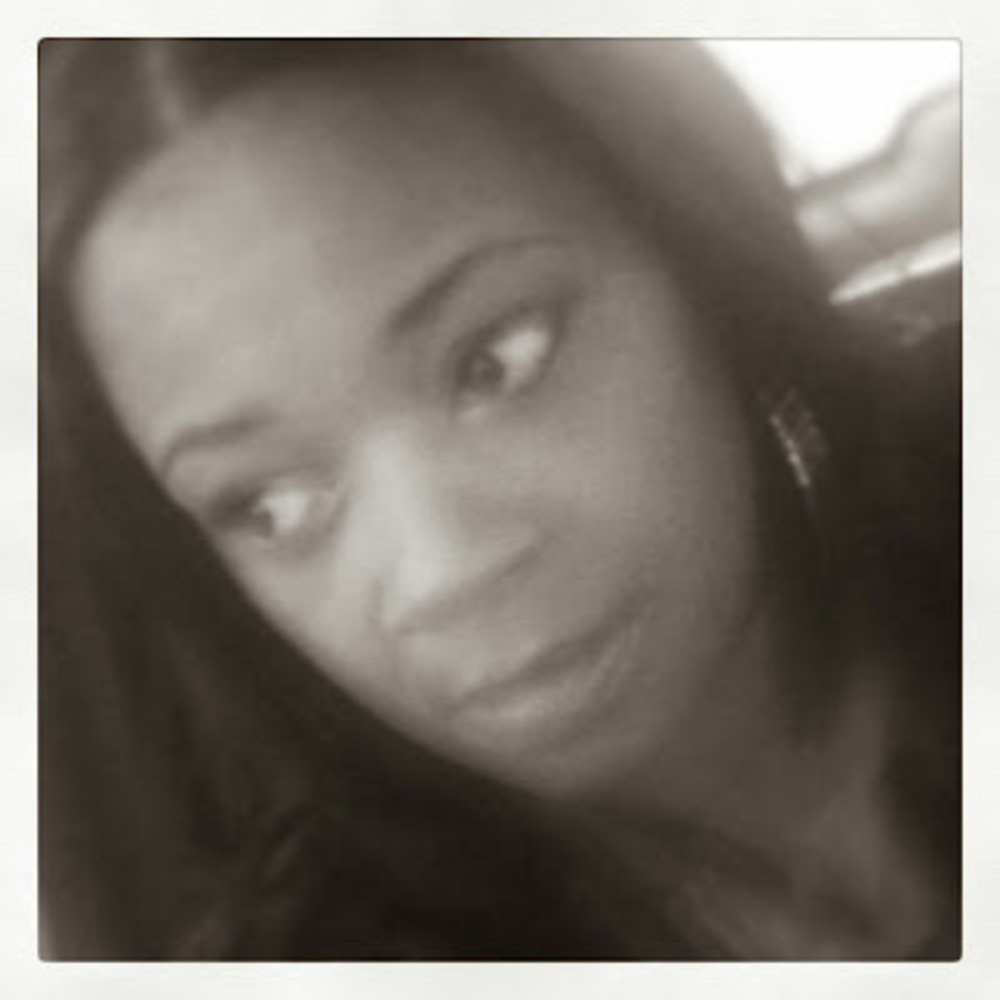 Meet your Posher, Taia